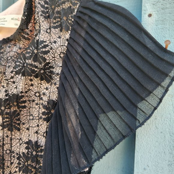 Zara Girls Size 11/12 Black Lace Dress With Pink Underlay Made in Portugal - Picture 3 of 4